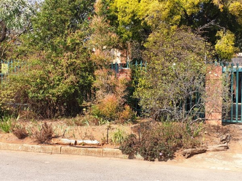 3 Bedroom House For Sale in Edleen, Kempton Park