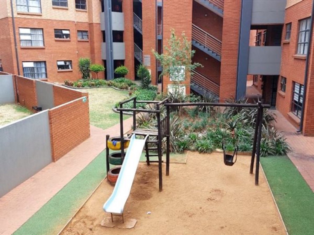 3 Bedroom Apartment / Flat For Sale in Eveleigh, Boksburg