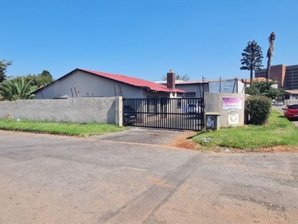 Commercial Property For Sale in Kempton Park, Kempton Park