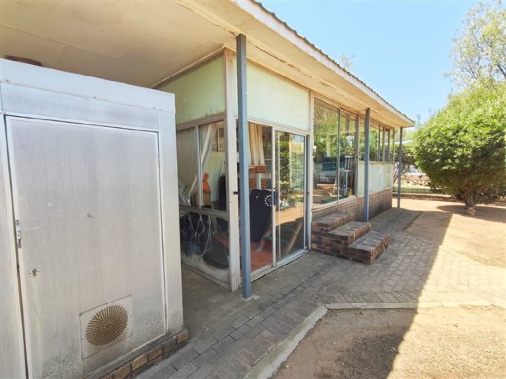 2 Bedroom House For Sale in Vaal Marina, Vaal Marina