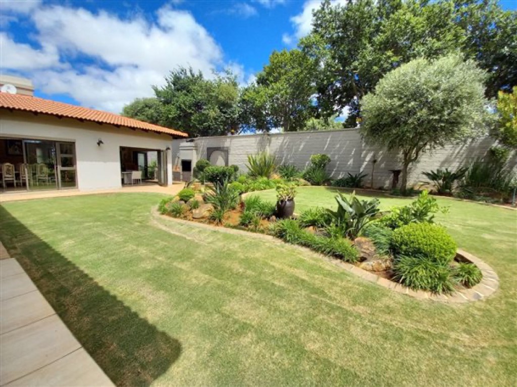 3 Bedroom House For Sale in Vaal Marina, Vaal Marina