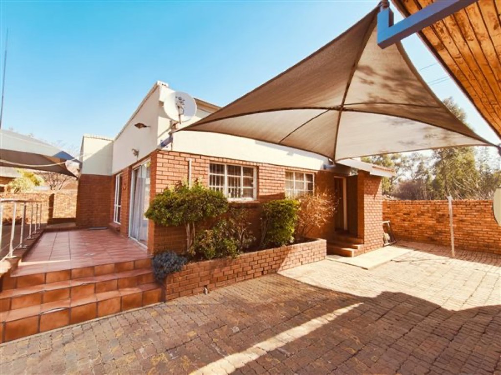 3 Bedroom House For Sale in Vaal Marina, Vaal Marina