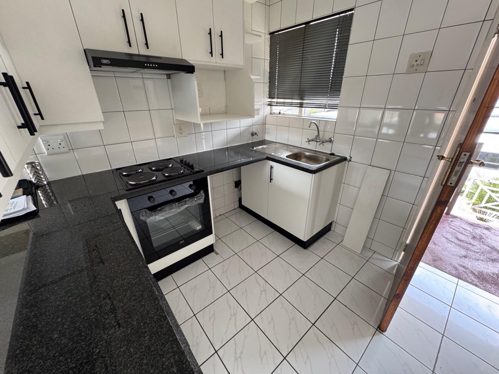 2 Bedroom Townhouse For Sale in Glen Marais, Kempton Park