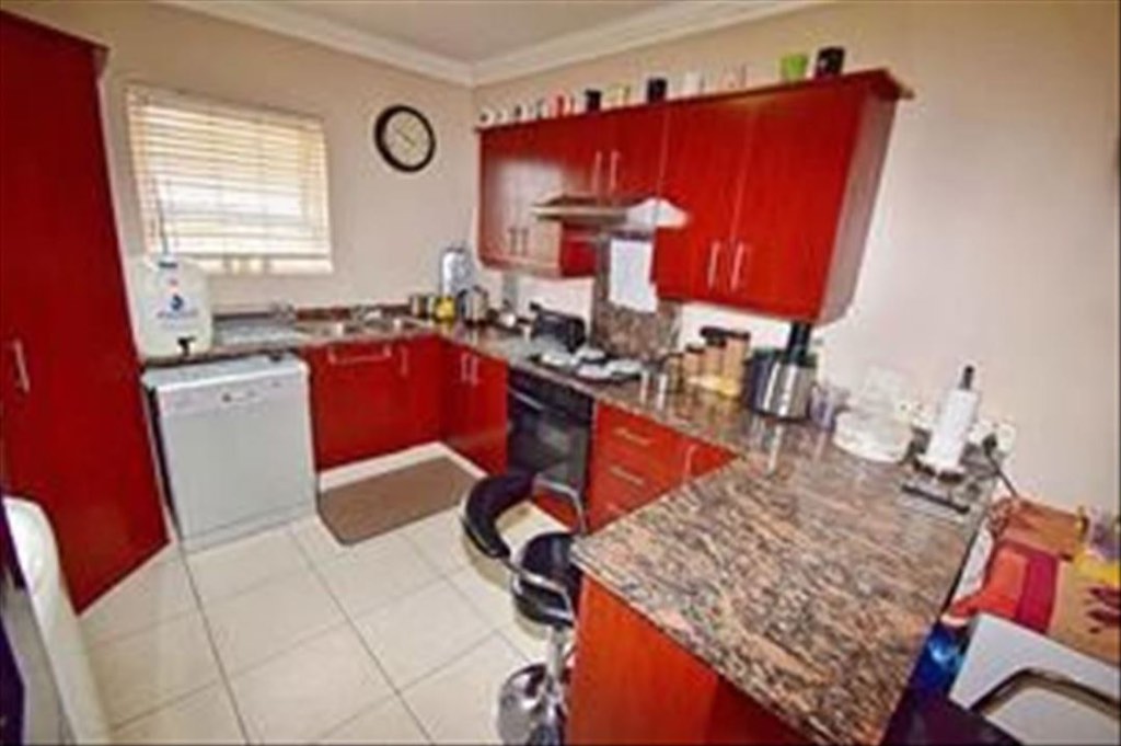 2 Bedroom Apartment / Flat For Sale in Morehill, Benoni
