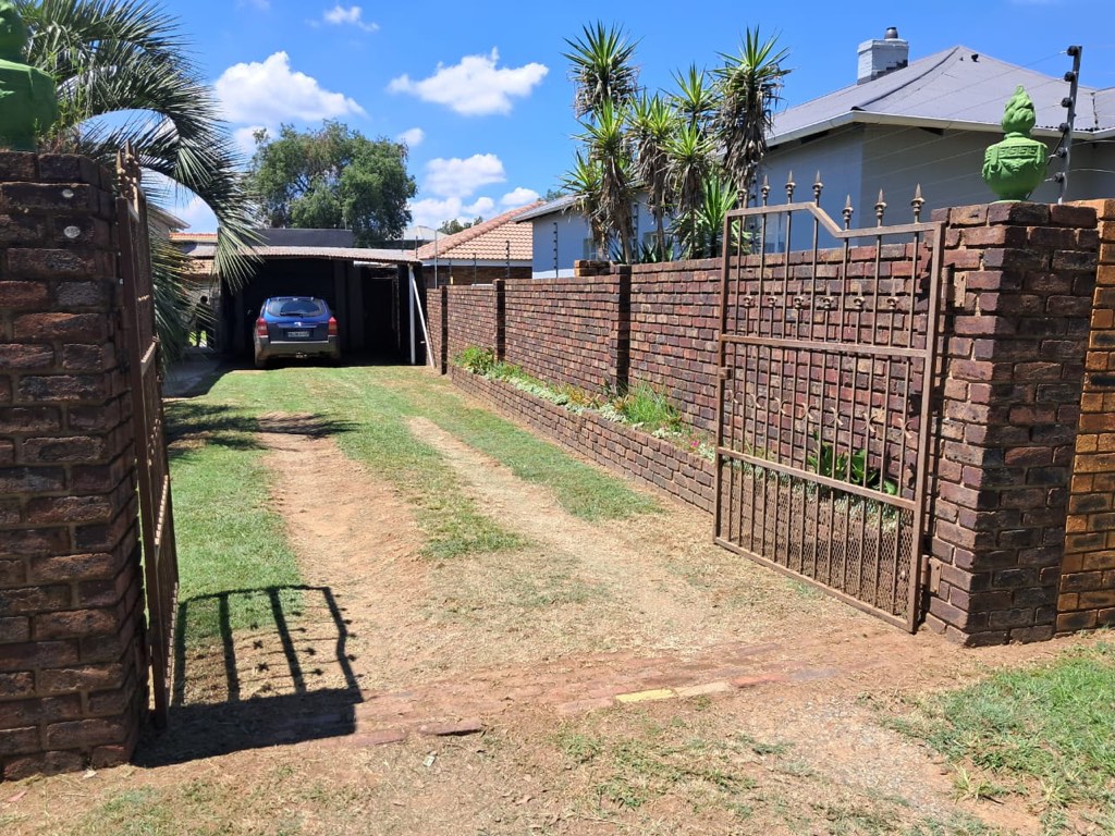 3 Bedroom House For Sale in Noycedale, Nigel