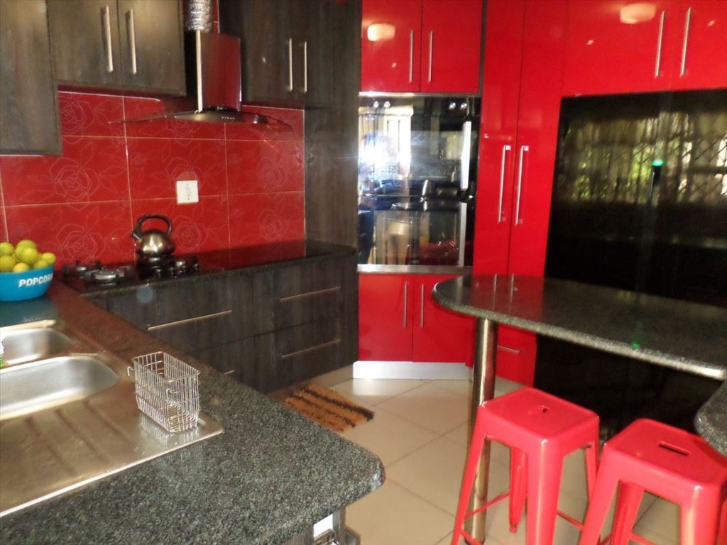 3 Bedroom House For Sale in Roodekop, Germiston