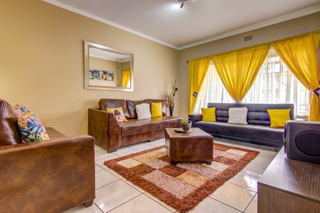 2 Bedroom Apartment / Flat For Sale in Berton Park, Boksburg