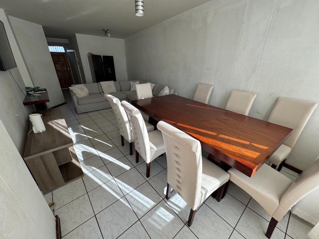 2 Bedroom Apartment / Flat For Sale in Kempton Park Ext 05, Kempton Park