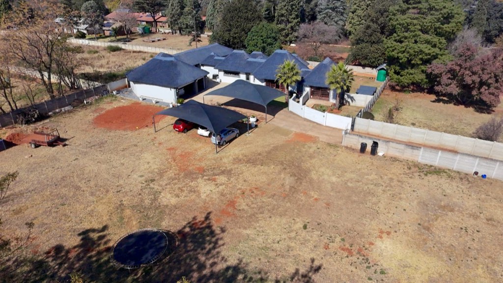 2 Bedroom House For Sale in Henley-On-Klip, Randvaal