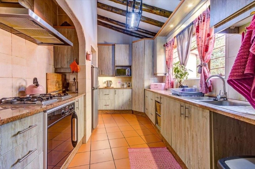 3 Bedroom House For Sale in Birch Acres, Kempton Park
