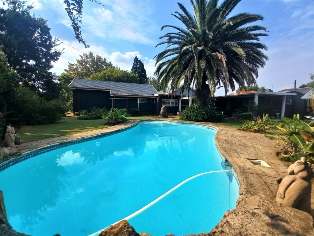 3 Bedroom House For Sale in Selcourt, Springs