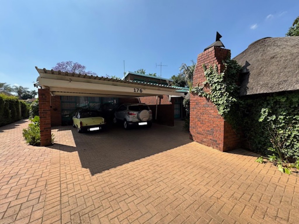 3 Bedroom House For Sale in Edleen, Kempton Park