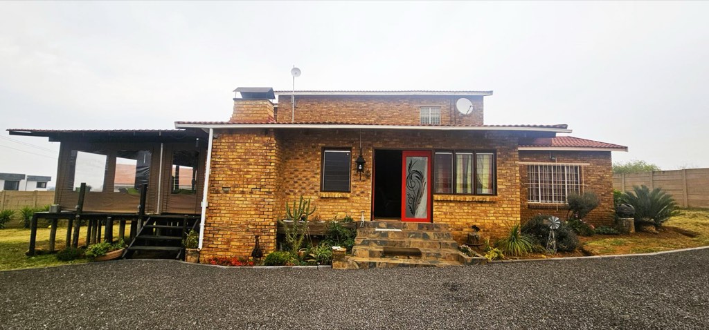 5 Bedroom House For Sale in Vaal Marina, Vaal Marina