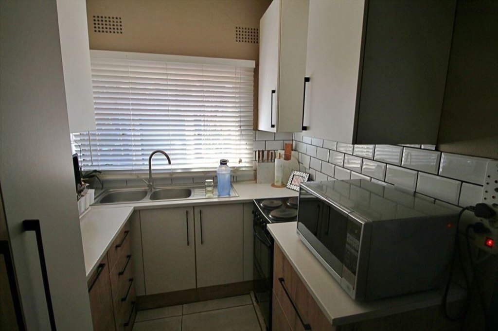 1 Bedroom Apartment / Flat For Sale in Kempton Park, Kempton Park