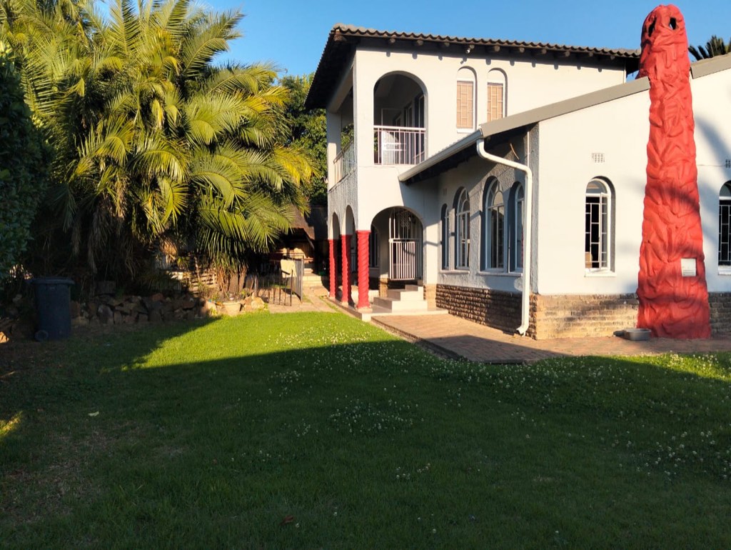 3 Bedroom House For Sale in Glen Marais, Kempton Park
