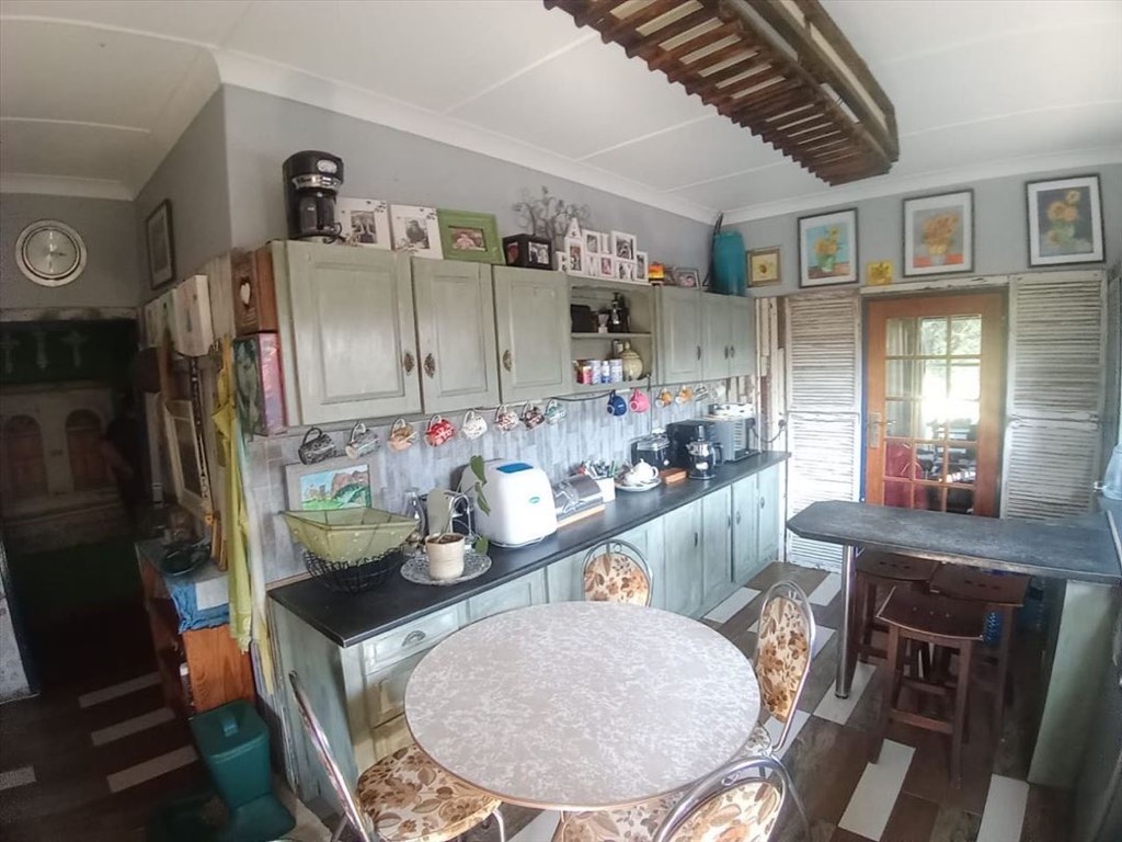 4 Bedroom House For Sale in Farrarmere, Benoni