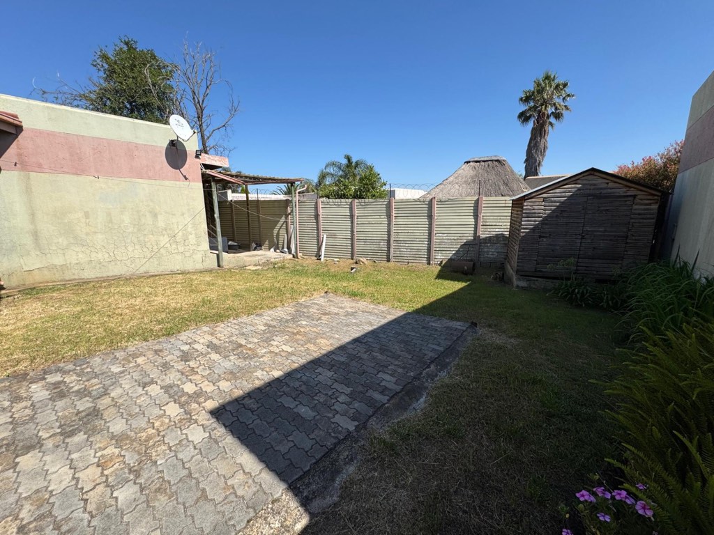 1 Bedroom Cluster House For Sale in Terenure, Kempton Park