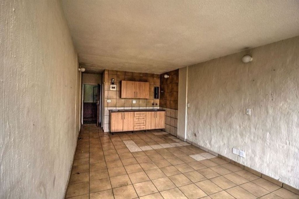 1 Bedroom Apartment / Flat For Sale in Kempton Park, Kempton Park