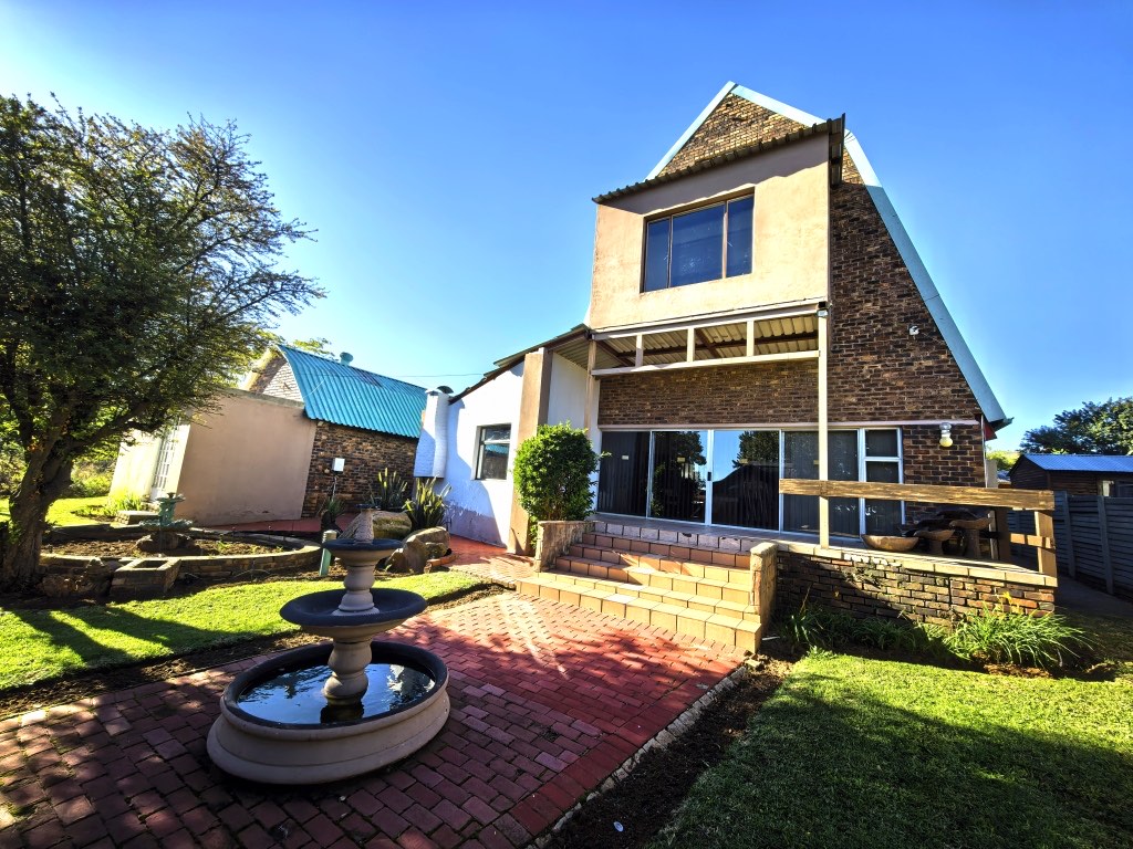 4 Bedroom House For Sale in Vaal Marina, Vaal Marina