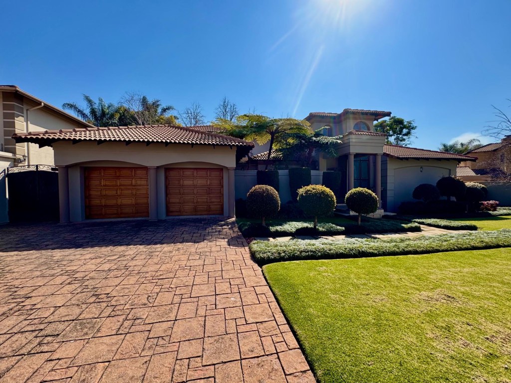 3 Bedroom House For Sale in Glen Marais, Kempton Park