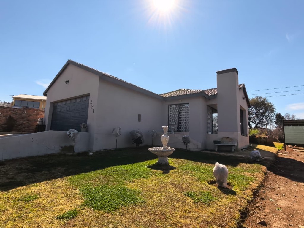 3 Bedroom House For Sale in Vaal Marina, Vaal Marina